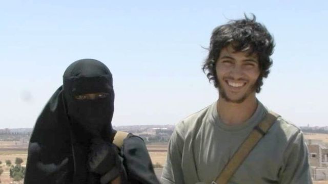 23_jihadwomen2_w_lrg